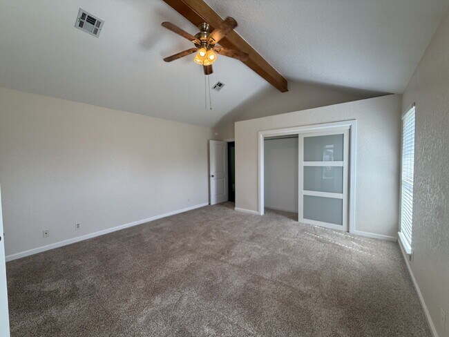 Building Photo - Corner-lot home in the desirable Cooper Creek