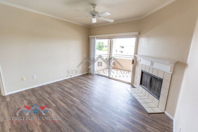 Building Photo - 16013 S Desert Foothills Pkwy