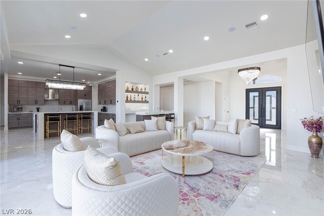 Building Photo - 6525 Ponderosa Way