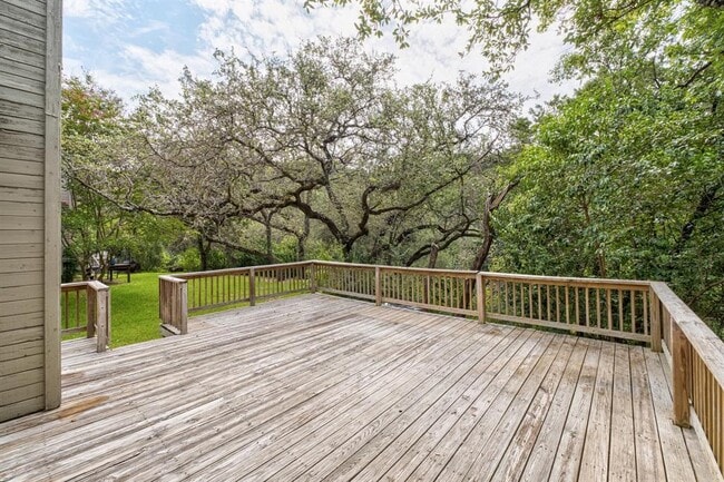 Building Photo - 6507 Cat Creek Trail