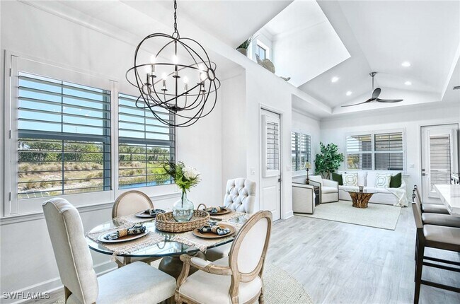 Building Photo - 6984 Saona CT