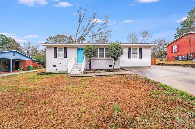 Building Photo - 909 Marion St