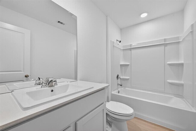 Building Photo - 102 Cedar Elm Ct