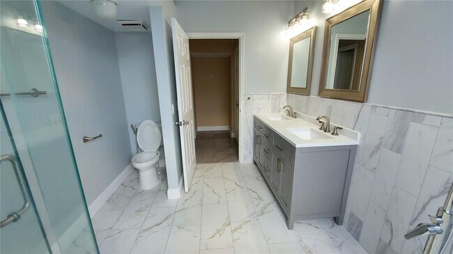 Building Photo - 14314 Mandolin Dr