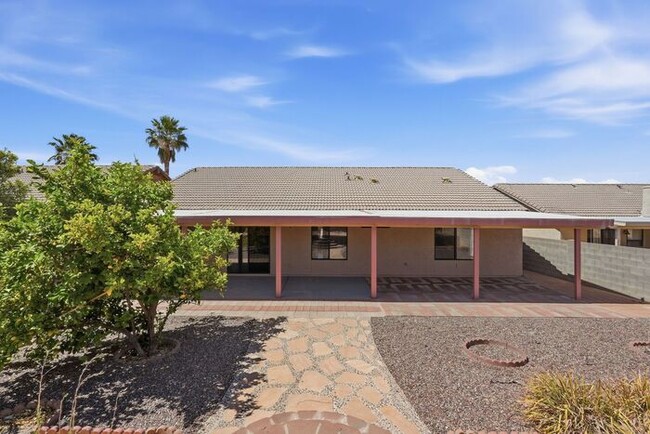 Building Photo - 8063 S New Abbey Dr