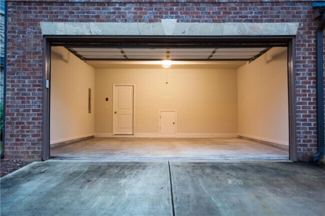 Building Photo - 1186 Composer Ln