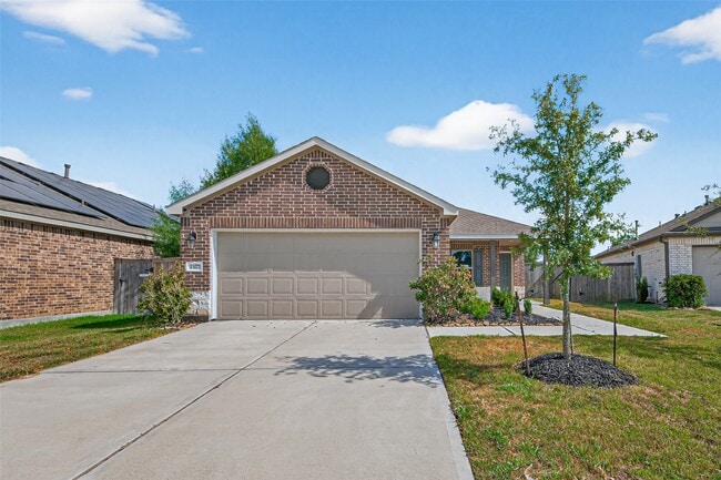 Primary Photo - 15171 Willow Tree Ln
