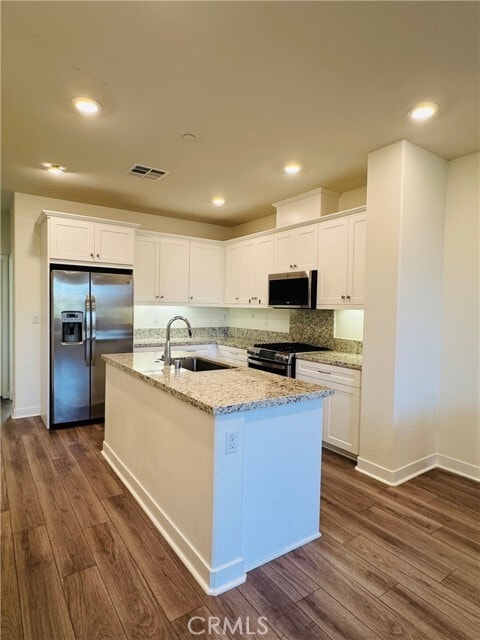 Building Photo - 2626 Glamis Ct