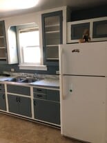 Building Photo - 1296 Butler Rd