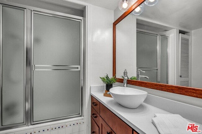 Building Photo - 10546 Selkirk Ln