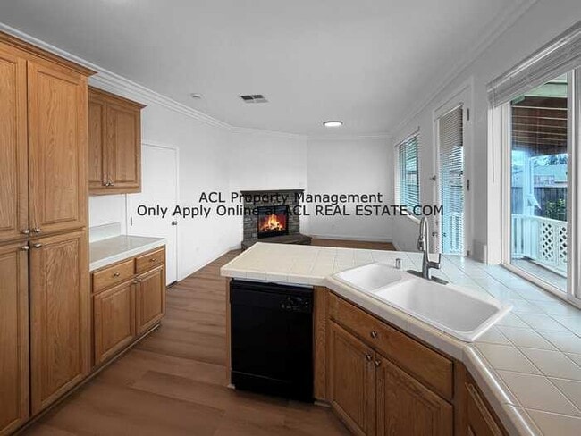 Building Photo - 19799 Kennedy Park Pl