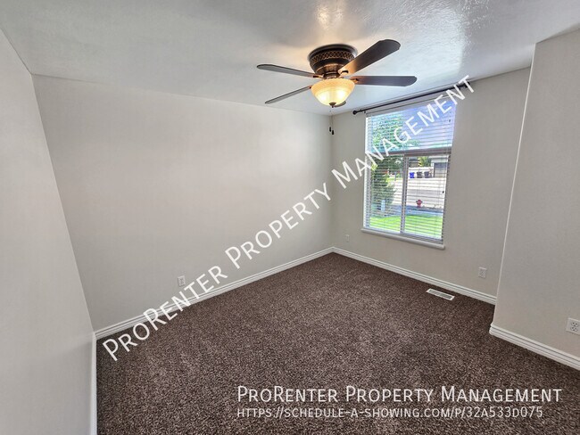 Building Photo - 1911 1485 W