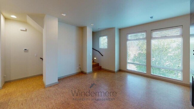 Building Photo - Luxury Townhome located in the Vue 22 Comm...