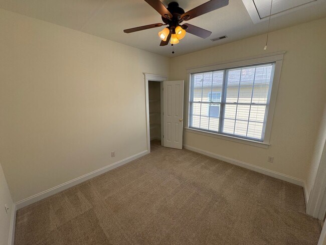 Building Photo - 13743 Carleen Way Dr