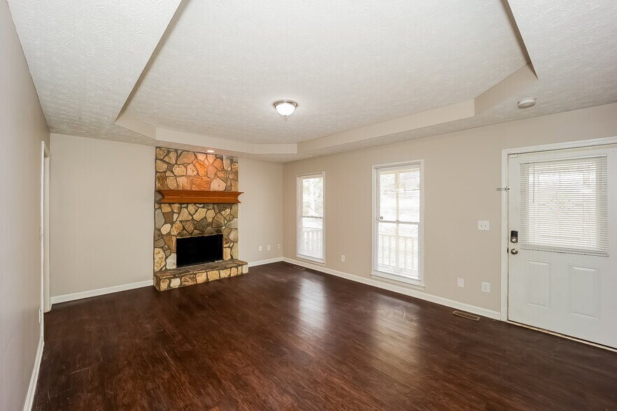 Building Photo - 165 Willow Shoals Dr