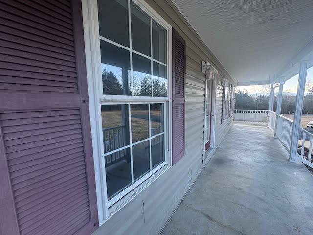 Building Photo - 1304 Mountain Rd