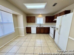 Building Photo - 6310 Candleview Ct
