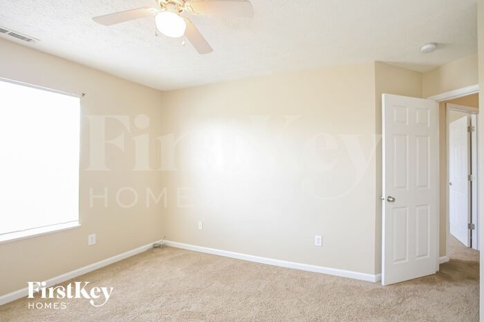 Building Photo - 7031 Laredo Dr