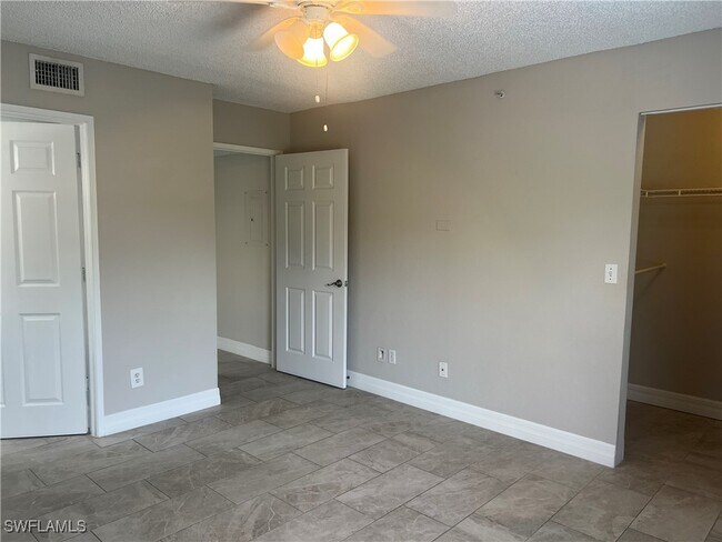 Building Photo - 8245 Ibis Club Dr
