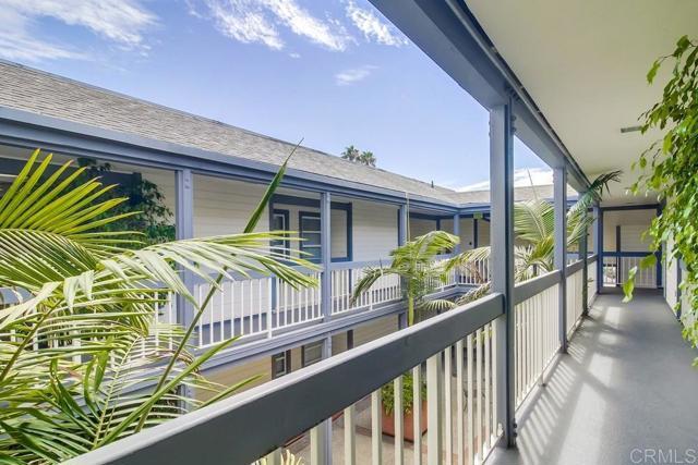 Building Photo - 3950 Cleveland Ave