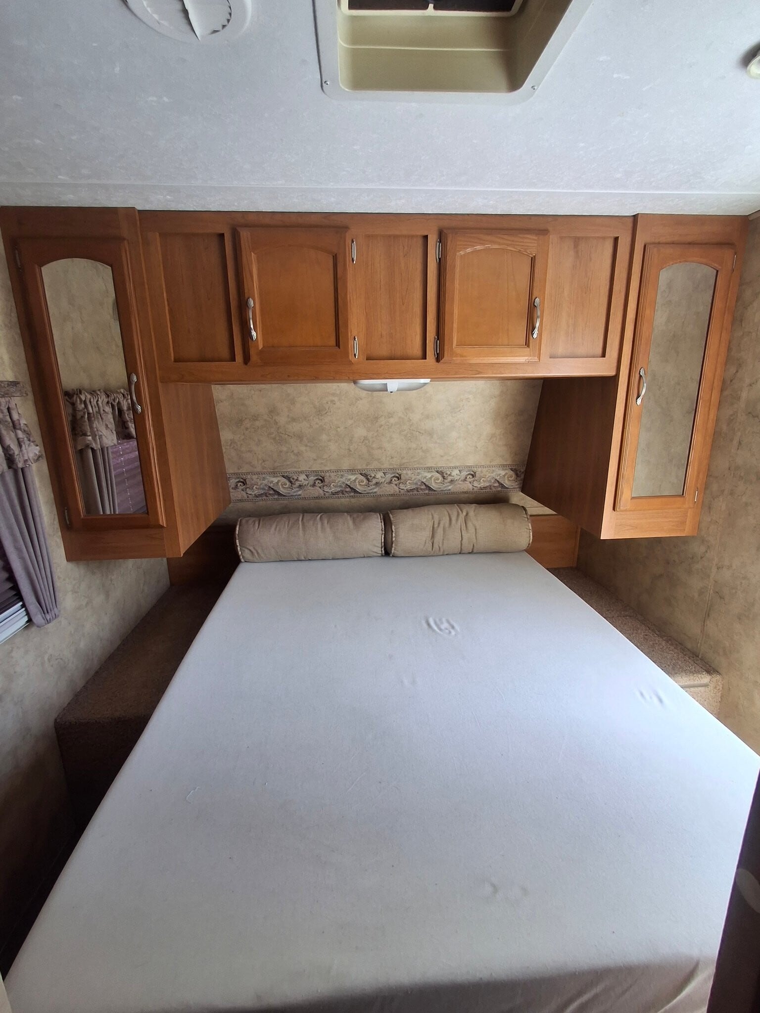 Building Photo - 3115 Fairlane Rd