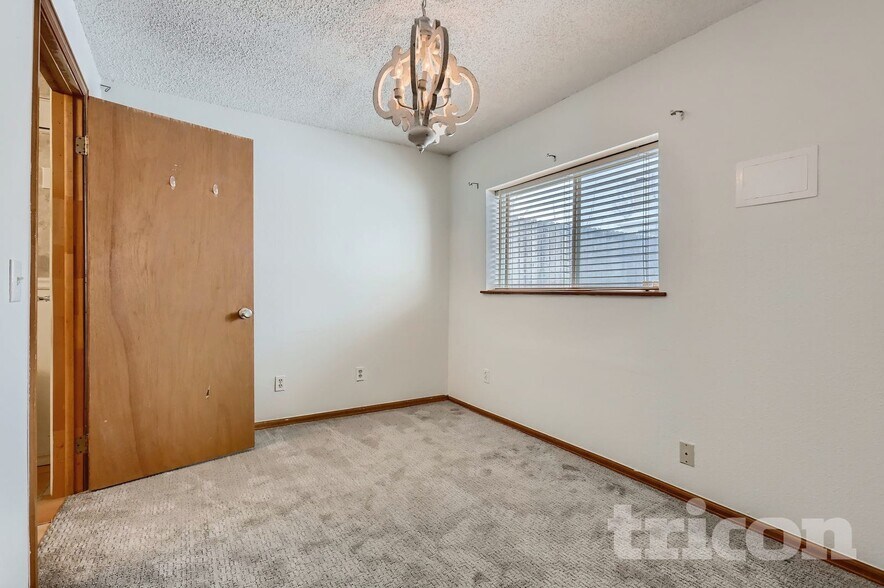 Building Photo - 19897 E Brown Pl