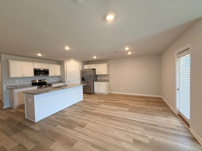Building Photo - 10511 HOPEWELL Lp