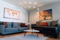 Building Photo - 1702 W Tuckey Ln