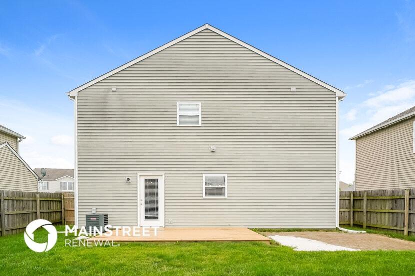 Building Photo - 622 Greenway St