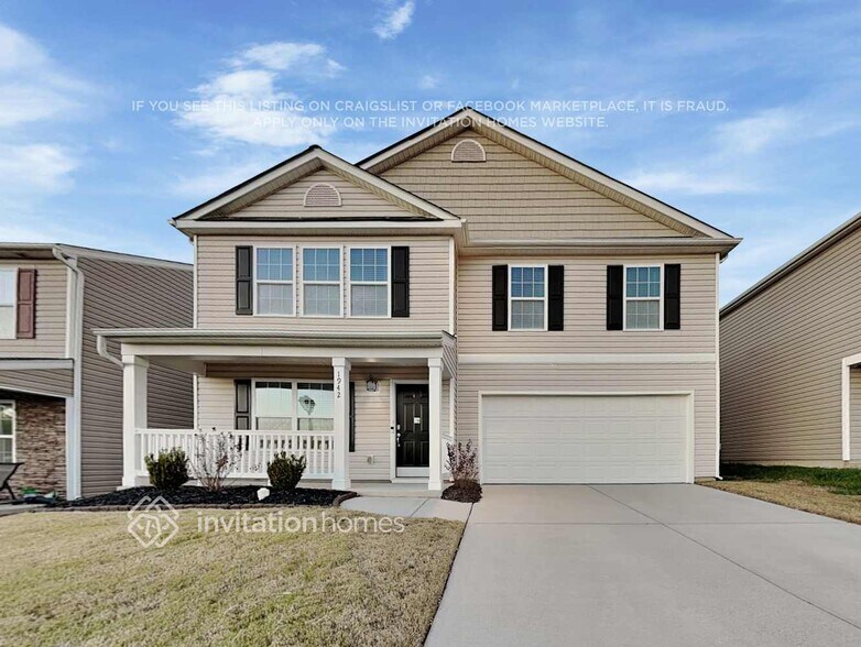 Primary Photo - 1942 Greenbrook Trl