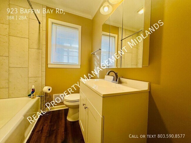 Building Photo - 923 Baffin Bay Rd