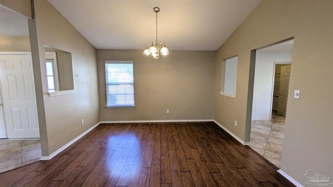Building Photo - 213 Mirabelle Cir