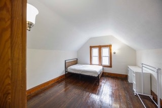 Building Photo - 1516 E 115th St