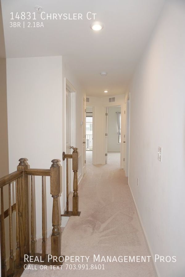 Building Photo - 14831 Chrysler Ct