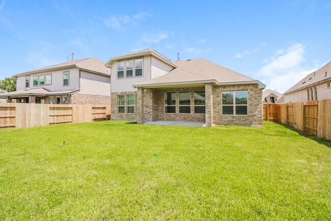 Building Photo - 9451 Vis Fls Trce