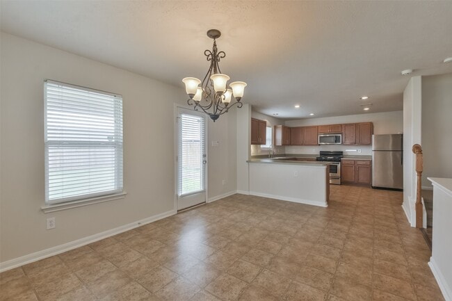 Building Photo - 7934 Blue Wahoo Ln