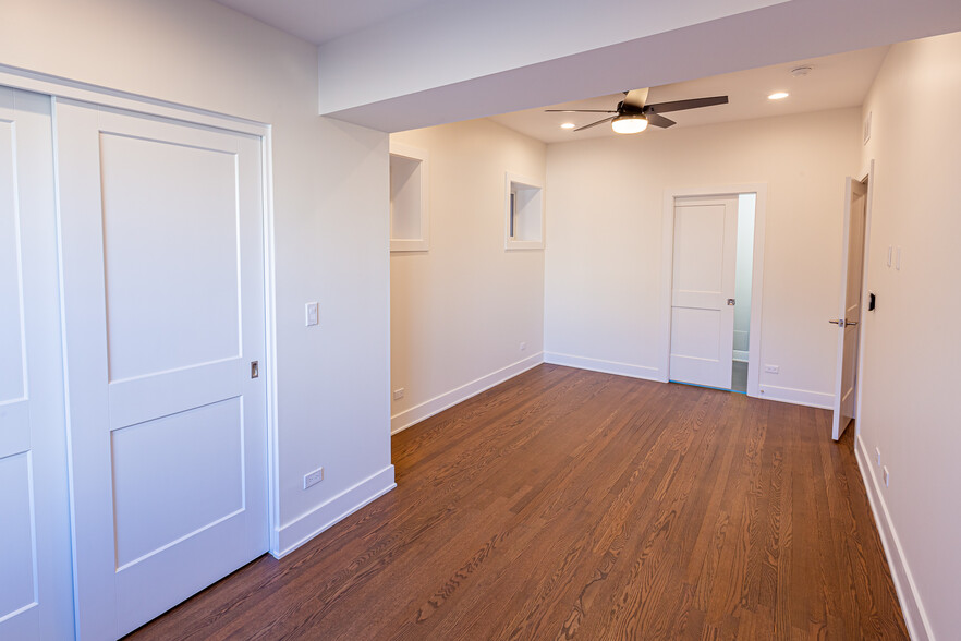 Master Bedroom - 6527 N Newgard Ave