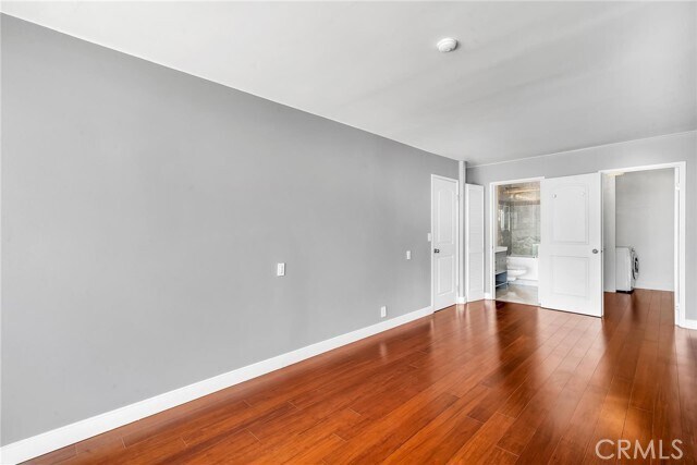 Building Photo - 531 Esplanade