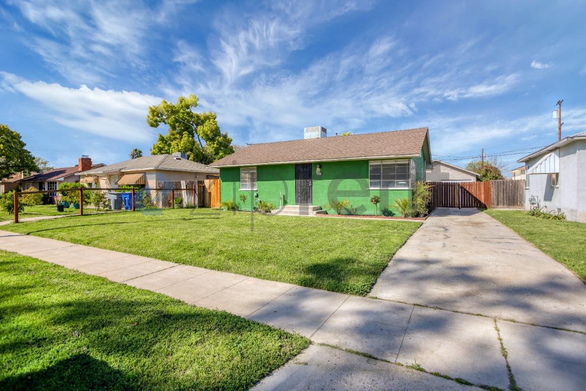 Building Photo - 1335 E Brown Ave