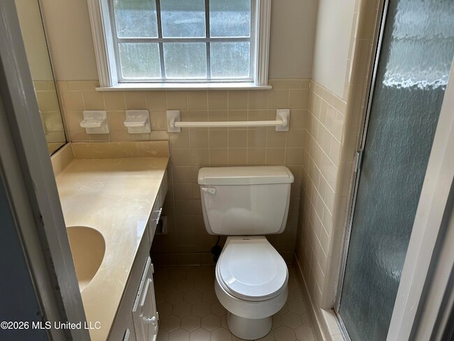 Building Photo - 7397 Meadowbrook Dr