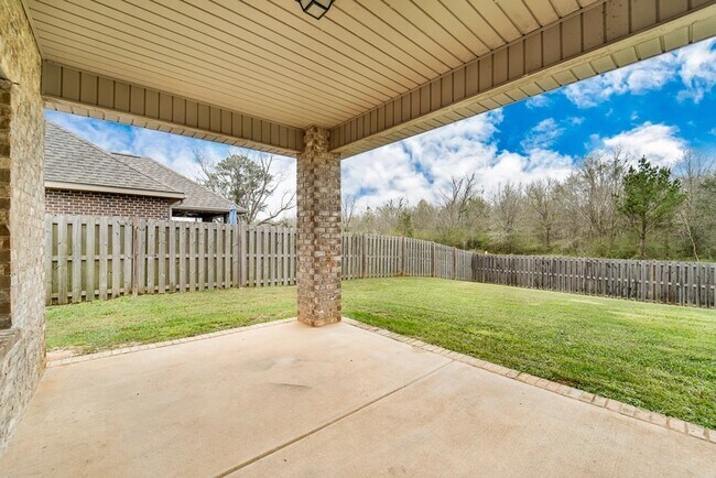 Building Photo - 9879 Volterra Ave