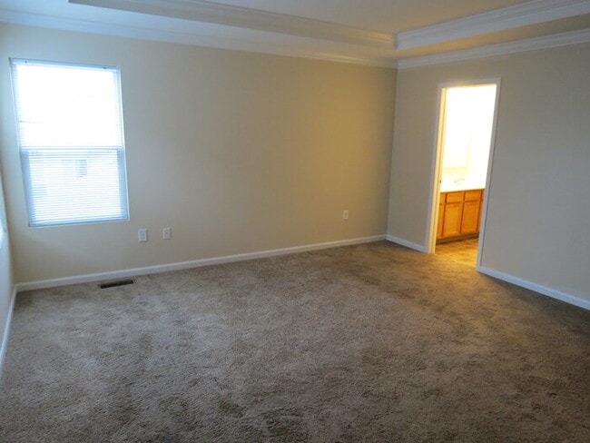 Building Photo - 5682 Alliance Way