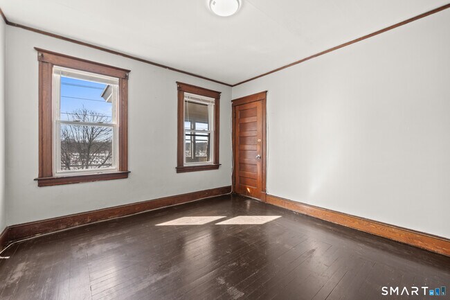 Building Photo - 811 East St