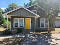 Building Photo - 311 E Narroway St