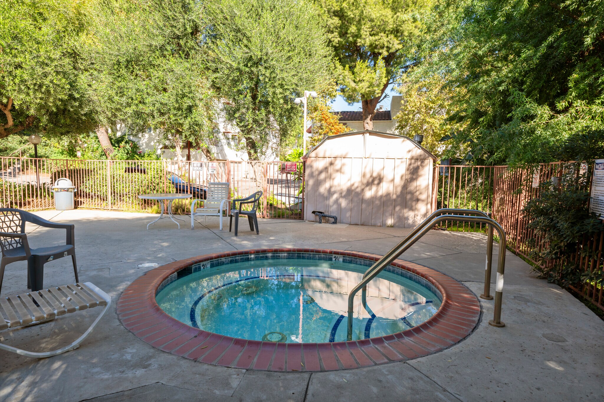 Building Photo - 12411 Osborne St