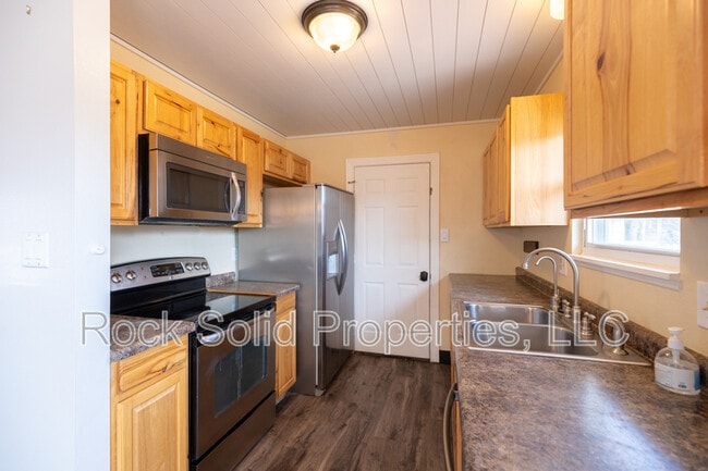 Building Photo - 4709 Windmill Rd