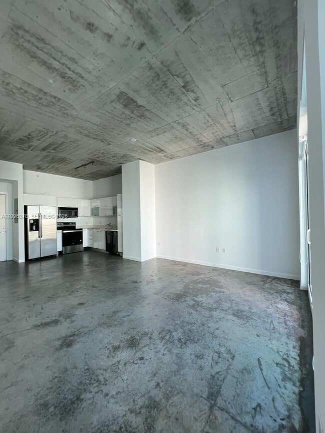 Building Photo - 133 NE 2nd Ave