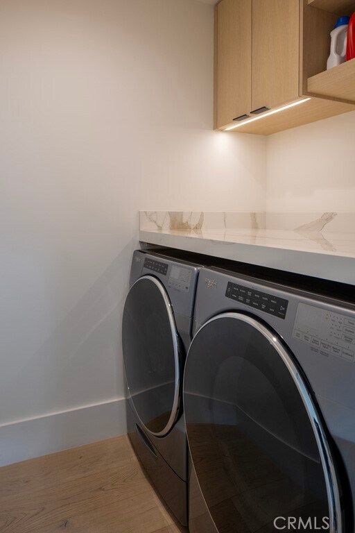 Building Photo - 422 Larkspur Ave