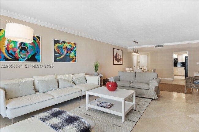 Building Photo - 5825 Collins Ave