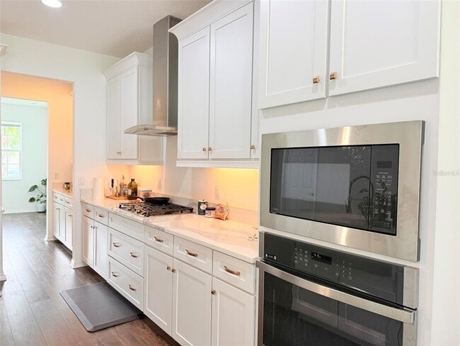 Building Photo - 11131 Sundrift Dr